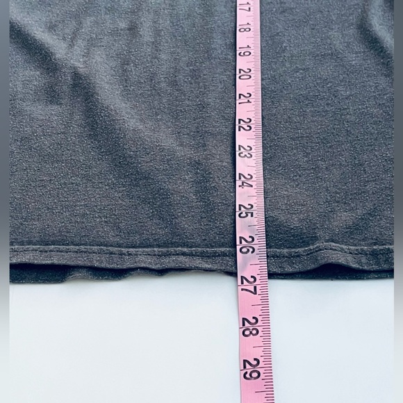 MICHIGAN UNIVERSITY FOOTBALL T-SHIRT—MENS SMALL—NICE CONDITION/ NO FLAWS 💙💛 - Picture 4 of 10